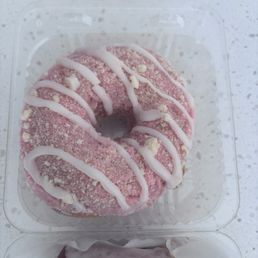 Strawberry shortcake doughnut Strawberry shortcake doughnut