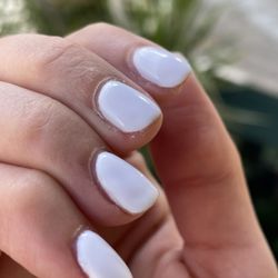 Jasmine Spa Nails - Bumpy texture