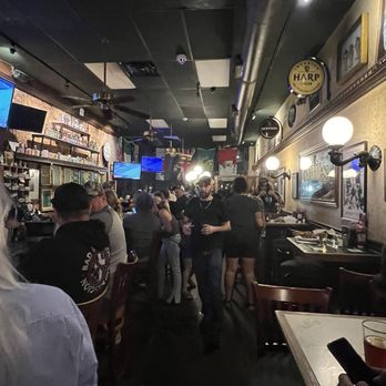 Hannah Flanagan's Pub - Pubs Near Me - Hendersonville, North Carolina