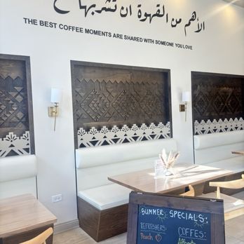 Moka & Co - Coffee & Tea Near Me - Chicago, Illinois