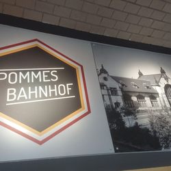 Pommes Bahnhof