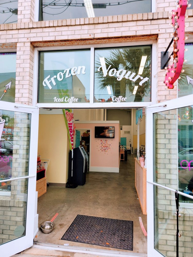 BEAU & ARROW’S FROZEN YOGURT Updated August 2024 13 Reviews 23 B