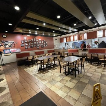 QDOBA Mexican Eats - Inside - Mexican Near Me - Portland, Oregon