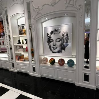 BLVKBOOK - Art Galleries Near Me - Los Angeles, California BLVKBOOK - Art Galleries Near Me - Los Angeles, California