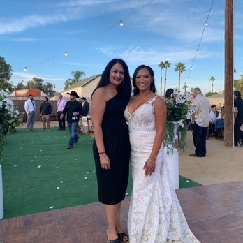 SUGAR CRUMBS 14 - Ceremony runner - Desserts Near Me - Fontana, California SUGAR CRUMBS 14 - Ceremony runner - Desserts Near Me - Fontana, California