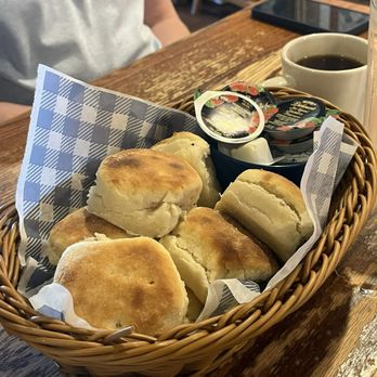 Cracker Barrel Old Country Store - Buttermilk Biscuits - Breakfast & Brunch Near Me - Pembroke Pines, Florida
