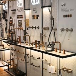Chown Hardware