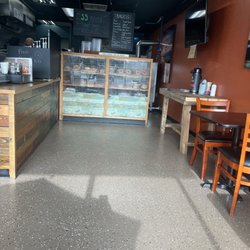 Ellie’s Cafe