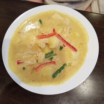 Lotus Leaf - Yellow chicken curry, medium heat, nice warmth. - Thai Near Me - Eden Prairie, Minnesota Lotus Leaf - Yellow chicken curry, medium heat, nice warmth. - Thai Near Me - Eden Prairie, Minnesota