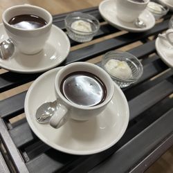 Oh Chocolate - Hot chocolate