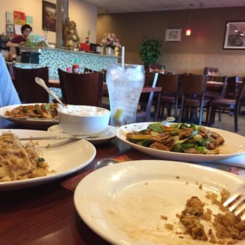 Hong Kong Kitchen - The inside and our plates - Cantonese Near Me - Phoenix, Arizona Hong Kong Kitchen - The inside and our plates - Cantonese Near Me - Phoenix, Arizona