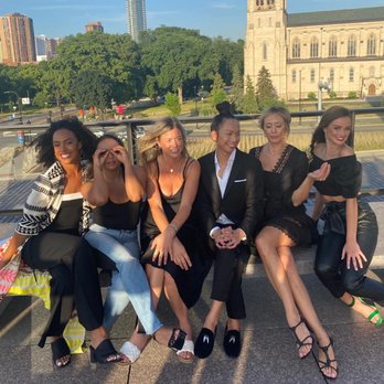 Bumbershute - My crew - Women's Clothing Near Me - Minneapolis , Minnesota