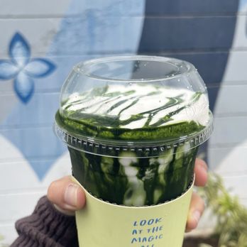 Ohana Hui Cafe - Matcha einspanner - Coffee & Tea Near Me - Honolulu, Hawaii