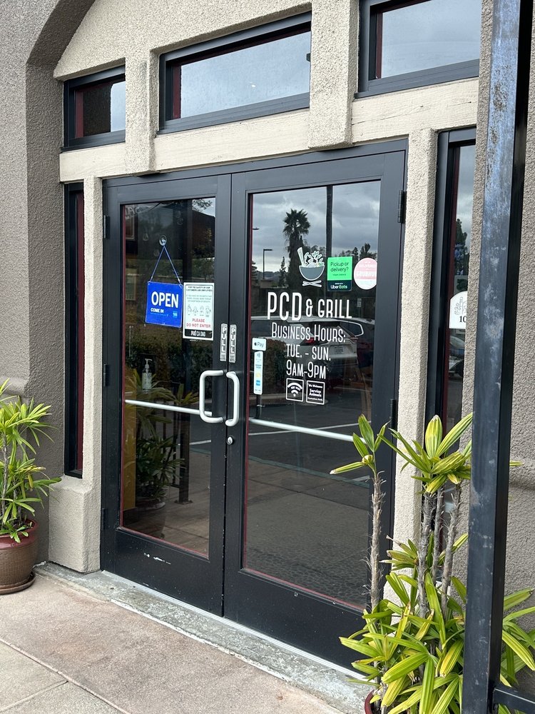 Pho Ca Dao & Grill