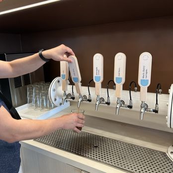 Capital One Lounge - Airport Lounges Near Me - Las Vegas, Nevada Capital One Lounge - Airport Lounges Near Me - Las Vegas, Nevada