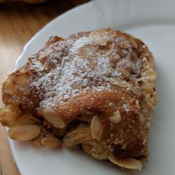 Amandine & Pauline - Orangere - 4.5 stars. This was a lovely light croissant with a custard and fruit filling. Sat lunch 2018-10-20