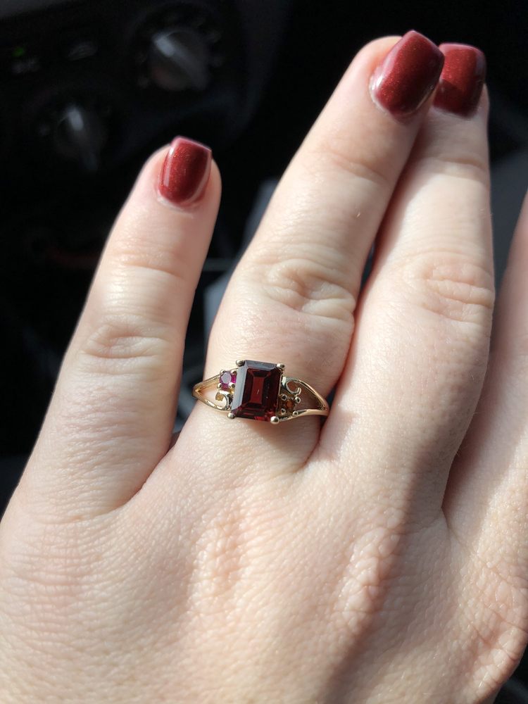 FOSHEE JEWELERS 19 Photos & 19 Reviews 943 E Parker St, Lakeland