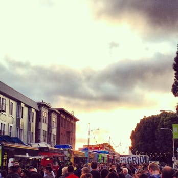 Off the Grid: Lake Merritt at OMCA - Food Trucks Near Me - Oakland, California Off the Grid: Lake Merritt at OMCA - Food Trucks Near Me - Oakland, California