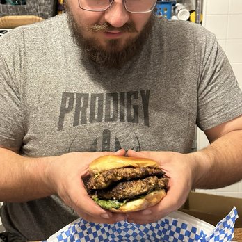Twozie's Foods - Twozie burger - Taiwanese Near Me - Kilgore, Texas Twozie's Foods - Twozie burger - Taiwanese Near Me - Kilgore, Texas
