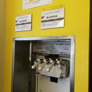 Olo Dessert Studio - an ice cream machine - Ice Cream & Frozen Yogurt Near Me - Albuquerque, New Mexico