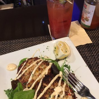 La Piazza - Italian Near Me - Melville, New York