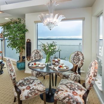 Very Red Design - Alki beach eclectic chic condo remodel - Graphic Design Near Me