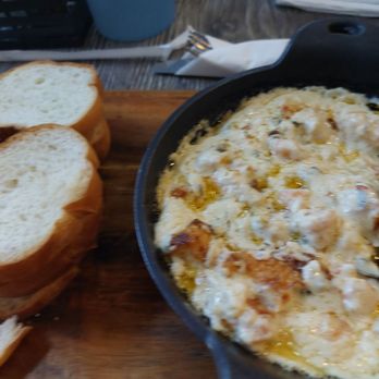 Sarah's on Central - My extra cheesy (in a good way) extra shrimpy (also in a good way) shrimp scampi dip. Very fulfilling! - Breakfast & Brunch Near Me - Eureka, Missouri