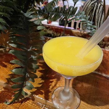 Lowcountry South Loop - Mango Margarita - Cajun/Creole Near Me - Chicago, Illinois
