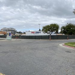 Rancho Los Amigos - Follow the signs on either side of the campus to vote in 2020 elections (10/25/20)