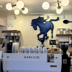 Blue Horse Beach Cafe