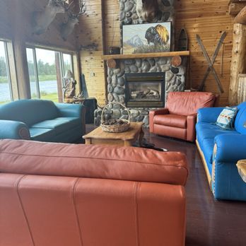 Anglers Riverfront Restaurant - The entrance of the lodge - Desserts Near Me - Island Park, Idaho