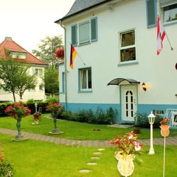 Hotel-Pension Neuhöfer