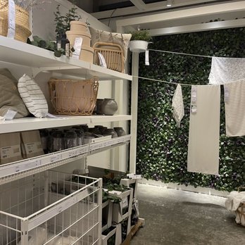 IKEA - Furniture Stores Near Me - Miami, Florida