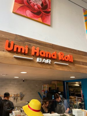 Umi Hand Roll Bar by null