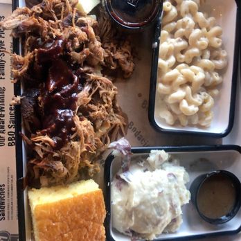 Firefly's BBQ - Pulled Pork Platter - Barbeque Near Me - Marlborough, Massachusetts