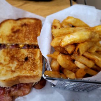 The Good Spot - Turkey Bacon Club - Restaurants Near Me - Indianapolis, Indiana The Good Spot - Turkey Bacon Club - Restaurants Near Me - Indianapolis, Indiana
