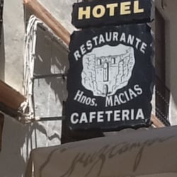 Hotel Macias