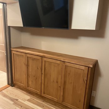 Terry's Custom Cabinets - Cabinetry Near Me - Cedarpines Park, California