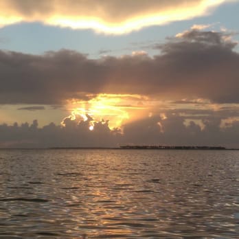 Sunset Beach - Sunset time - Beaches Near Me - Tarpon Springs, Florida Sunset Beach - Sunset time - Beaches Near Me - Tarpon Springs, Florida