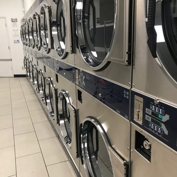Paradise Laundry - Dryers - brand new - Laundromat Near Me - Sparks, Nevada Paradise Laundry - Dryers - brand new - Laundromat Near Me - Sparks, Nevada