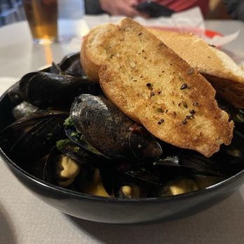 Gilbert's Chowder House - Seafood Near Me - Portland, Maine