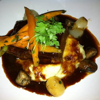 Satis Bistro - Boeuf Bourginon - Wine Bars Near Me - Jersey City, New Jersey Satis Bistro - Boeuf Bourginon - Wine Bars Near Me - Jersey City, New Jersey