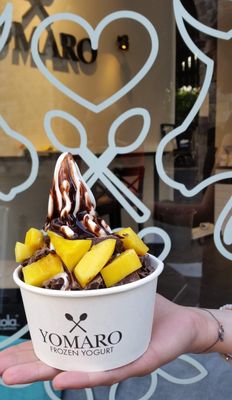 YOMARO Frozen Yogurt Köln Eigelstein by null