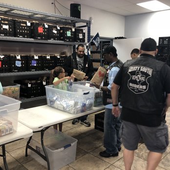 Minnies Food Pantry - Grocery Near Me - Plano, Texas