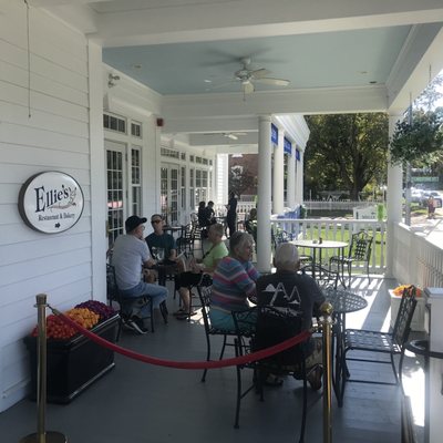 Ellie’s Restaurant at Mills Park Hotel by null