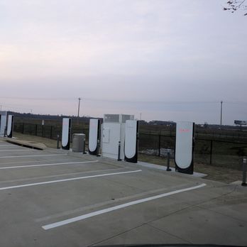 Tesla Supercharger - Tesla Supercharger at the Buc-ee's in Athens - EV Charging Stations Near Me - Athens, Alabama Tesla Supercharger - Tesla Supercharger at the Buc-ee's in Athens - EV Charging Stations Near Me - Athens, Alabama