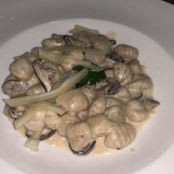 Pera Soho - Mediterranean Near Me - New York, New York Pera Soho - Mediterranean Near Me - New York, New York