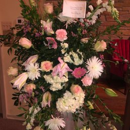Flower arrangement Flower arrangement