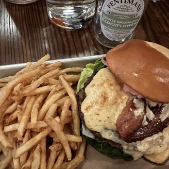 Perennial on Lockwood - Perennial Burger + fries - Breweries Near Me - Saint Louis, Missouri Perennial on Lockwood - Perennial Burger + fries - Breweries Near Me - Saint Louis, Missouri