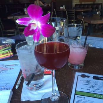 The Vig Arcadia - Bennett & Bubbles drink - American Near Me - Phoenix, Arizona